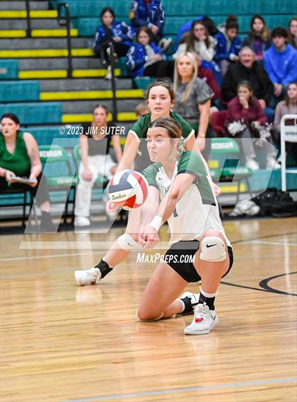Thumbnail 3 in Round Top-Carmine vs Neches (UIL 1A Region IV Final) photogallery.