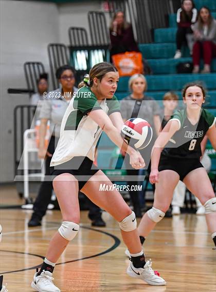 Thumbnail 1 in Round Top-Carmine vs Neches (UIL 1A Region IV Final) photogallery.
