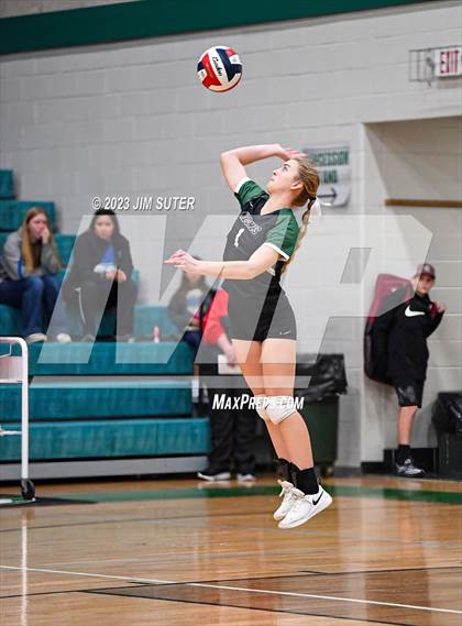 Thumbnail 1 in Round Top-Carmine vs Neches (UIL 1A Region IV Final) photogallery.