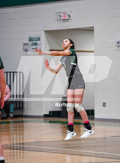 Thumbnail 3 in Round Top-Carmine vs Neches (UIL 1A Region IV Final) photogallery.