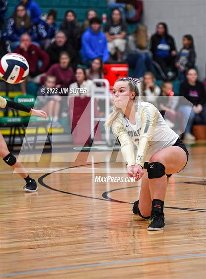 Thumbnail 1 in Round Top-Carmine vs Neches (UIL 1A Region IV Final) photogallery.