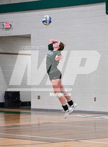 Thumbnail 2 in Round Top-Carmine vs Neches (UIL 1A Region IV Final) photogallery.
