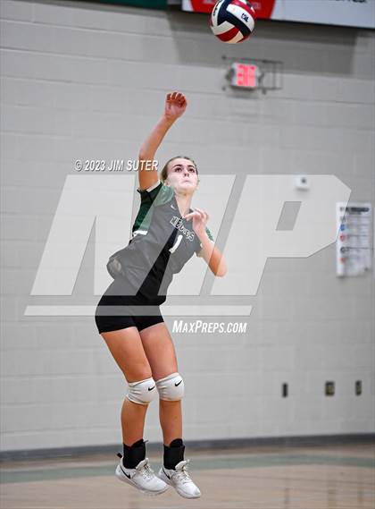 Thumbnail 1 in Round Top-Carmine vs Neches (UIL 1A Region IV Final) photogallery.