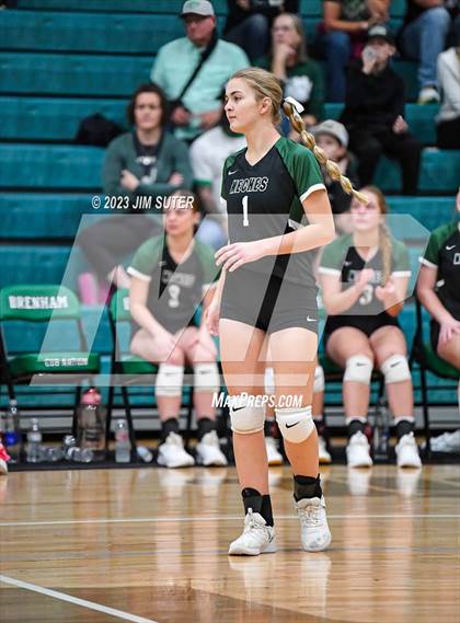 Thumbnail 3 in Round Top-Carmine vs Neches (UIL 1A Region IV Final) photogallery.