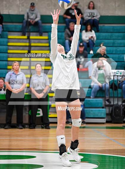 Thumbnail 2 in Round Top-Carmine vs Neches (UIL 1A Region IV Final) photogallery.