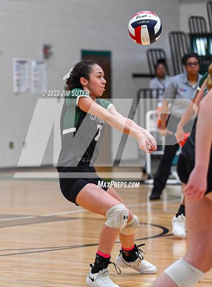 Thumbnail 2 in Round Top-Carmine vs Neches (UIL 1A Region IV Final) photogallery.