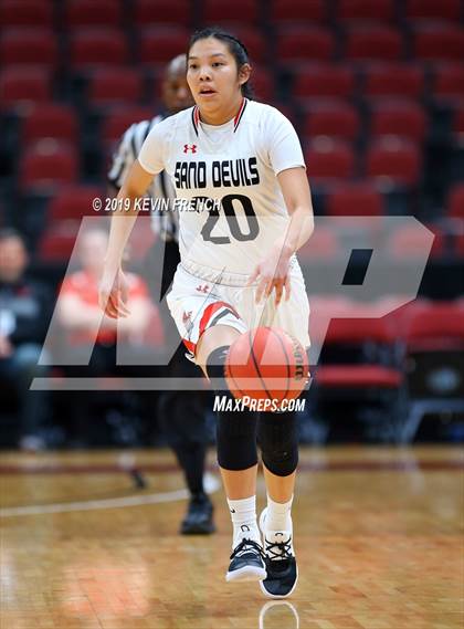 Thumbnail 1 in Winslow vs. Page (AIA 3A Semifinals) photogallery.