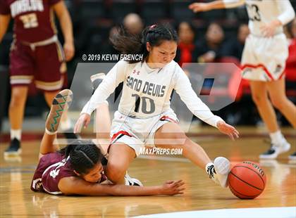 Thumbnail 1 in Winslow vs. Page (AIA 3A Semifinals) photogallery.