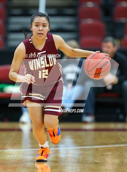 Thumbnail 2 in Winslow vs. Page (AIA 3A Semifinals) photogallery.