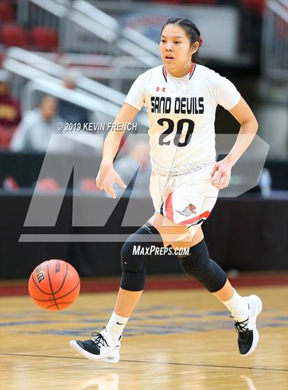 Thumbnail 1 in Winslow vs. Page (AIA 3A Semifinals) photogallery.