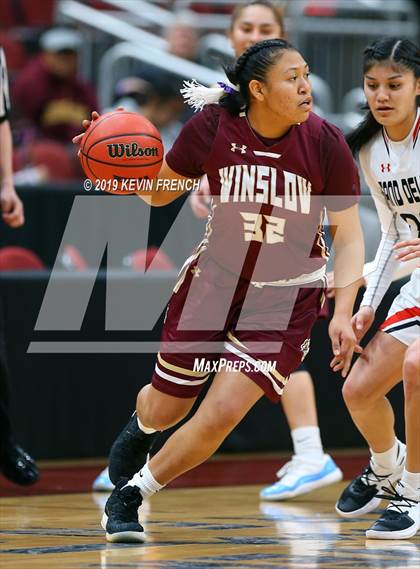 Thumbnail 3 in Winslow vs. Page (AIA 3A Semifinals) photogallery.