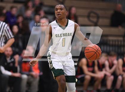 Thumbnail 2 in GlenOak vs. Green photogallery.