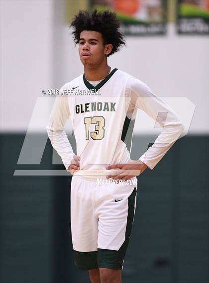 Thumbnail 1 in GlenOak vs. Green photogallery.