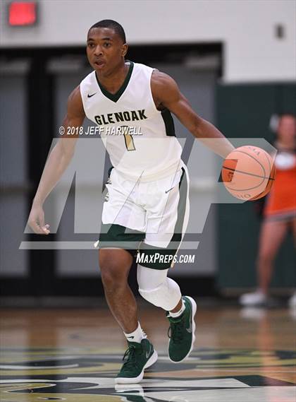 Thumbnail 3 in GlenOak vs. Green photogallery.