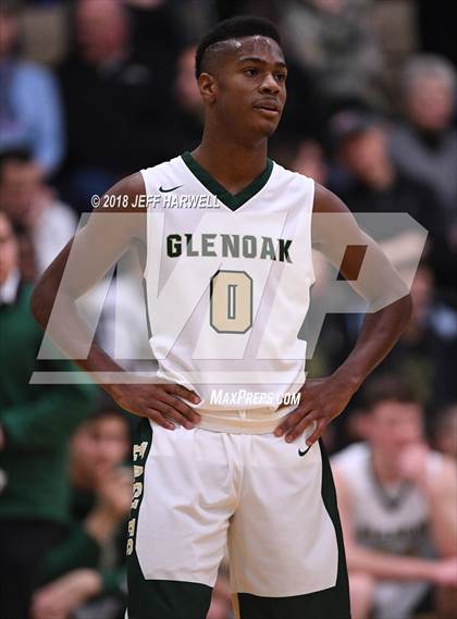Thumbnail 1 in GlenOak vs. Green photogallery.