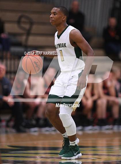 Thumbnail 1 in GlenOak vs. Green photogallery.