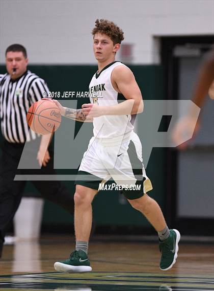 Thumbnail 2 in GlenOak vs. Green photogallery.