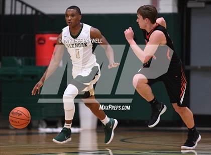Thumbnail 1 in GlenOak vs. Green photogallery.