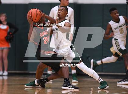 Thumbnail 2 in GlenOak vs. Green photogallery.