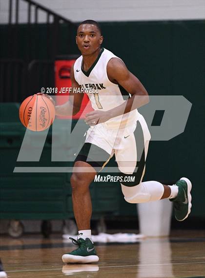 Thumbnail 1 in GlenOak vs. Green photogallery.