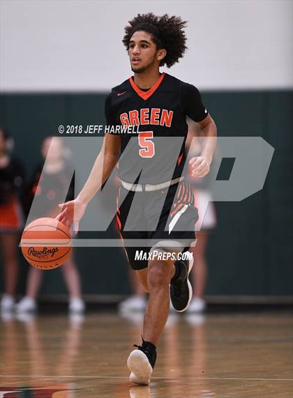 Thumbnail 2 in GlenOak vs. Green photogallery.