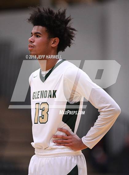 Thumbnail 2 in GlenOak vs. Green photogallery.