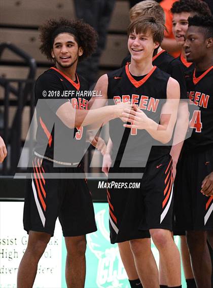Thumbnail 2 in GlenOak vs. Green photogallery.