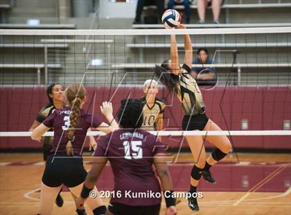 Thumbnail 3 in The Colony @ Lewisville photogallery.