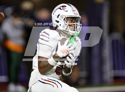 Thumbnail 3 in Chaminade-Madonna @ St. Thomas Aquinas photogallery.