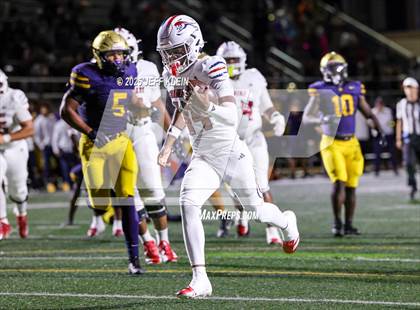 Thumbnail 2 in Chaminade-Madonna @ St. Thomas Aquinas photogallery.