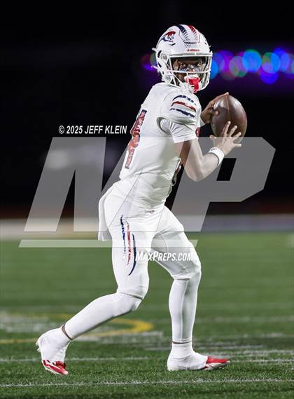 Thumbnail 3 in Chaminade-Madonna @ St. Thomas Aquinas photogallery.