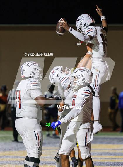 Thumbnail 2 in Chaminade-Madonna @ St. Thomas Aquinas photogallery.