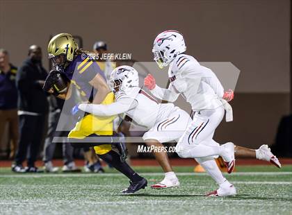 Thumbnail 3 in Chaminade-Madonna @ St. Thomas Aquinas photogallery.