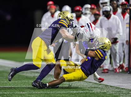 Thumbnail 2 in Chaminade-Madonna @ St. Thomas Aquinas photogallery.