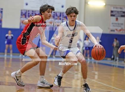 Thumbnail 3 in Mundelein @ Lake Zurich photogallery.