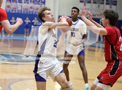 Thumbnail 2 in Mundelein @ Lake Zurich photogallery.