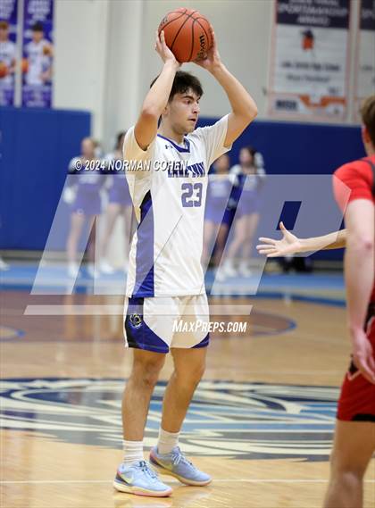 Thumbnail 3 in Mundelein @ Lake Zurich photogallery.