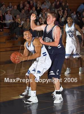 Thumbnail 2 in Coronado vs Rancho Bernardo (Torrey Pines Holiday Prep Classic) photogallery.