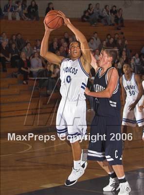 Thumbnail 1 in Coronado vs Rancho Bernardo (Torrey Pines Holiday Prep Classic) photogallery.