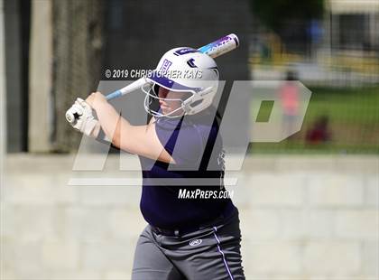 Thumbnail 1 in Eldorado @ Harrisburg (IHSA 2A Regional Championship) photogallery.