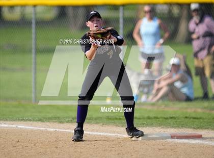 Thumbnail 1 in Eldorado @ Harrisburg (IHSA 2A Regional Championship) photogallery.