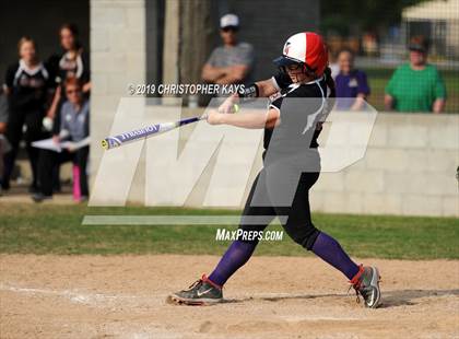 Thumbnail 2 in Eldorado @ Harrisburg (IHSA 2A Regional Championship) photogallery.