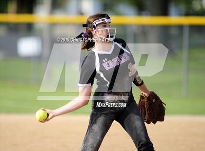 Thumbnail 1 in Eldorado @ Harrisburg (IHSA 2A Regional Championship) photogallery.