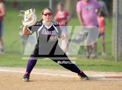 Thumbnail 2 in Eldorado @ Harrisburg (IHSA 2A Regional Championship) photogallery.