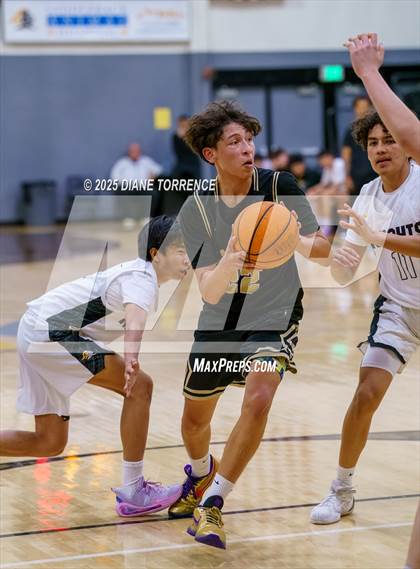 Thumbnail 3 in Canyon @ Foothill photogallery.