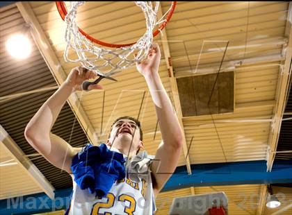 Thumbnail 3 in Newport vs Newport Central Catholic (36th District Tournament) photogallery.