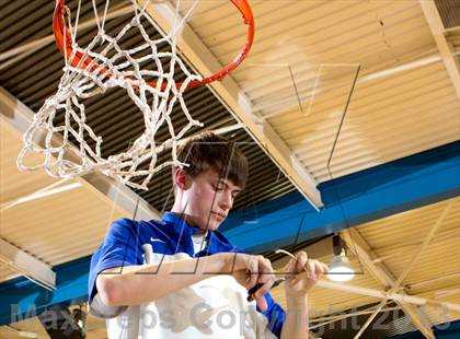 Thumbnail 3 in Newport vs Newport Central Catholic (36th District Tournament) photogallery.