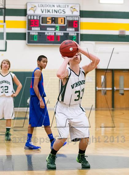 Thumbnail 3 in Park View @ Loudoun Valley photogallery.