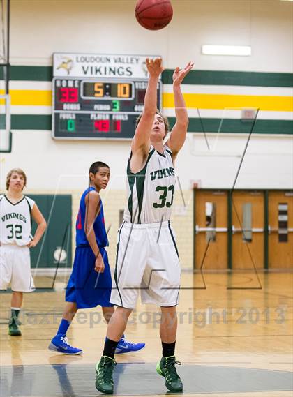 Thumbnail 2 in Park View @ Loudoun Valley photogallery.