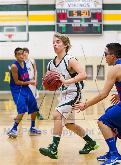 Thumbnail 2 in Park View @ Loudoun Valley photogallery.